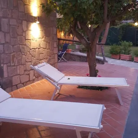 Villa Tessa's Holiday 5 Pax