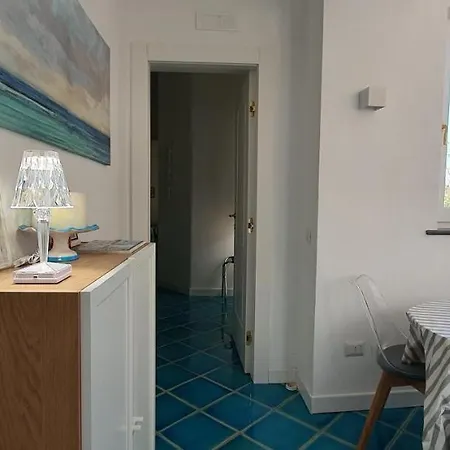 Villa Tessa's Holiday 5 Pax Massa Lubrense